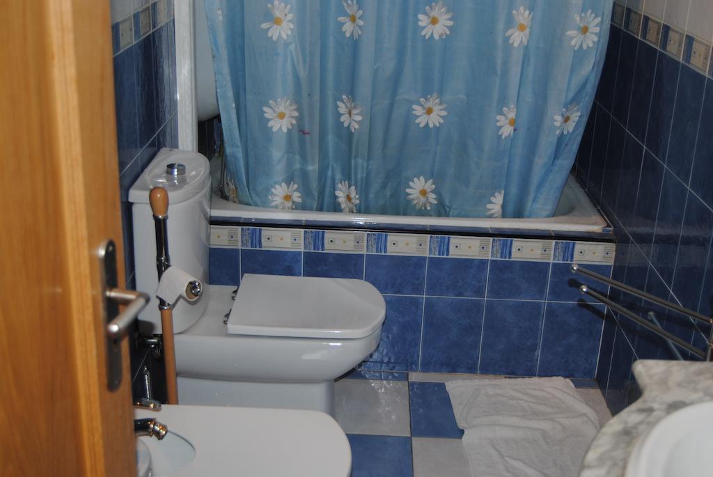 Hotel Pensao Beira Minho Lissabon Zimmer foto